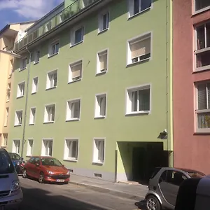 All-in Longterm Cozy - Free Parkingcard For 21 District , Vienna Austria
